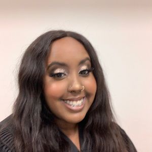 Meet your Posher, Hodan